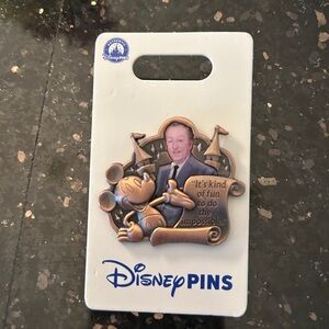 Walt Disney Mickey Mouse Pin